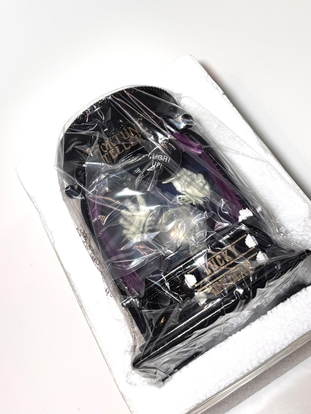 Light-up Glow-in-the-Dark FORTUNE TELLING 3-Wick Candle Holder - Picture 6 of 6
